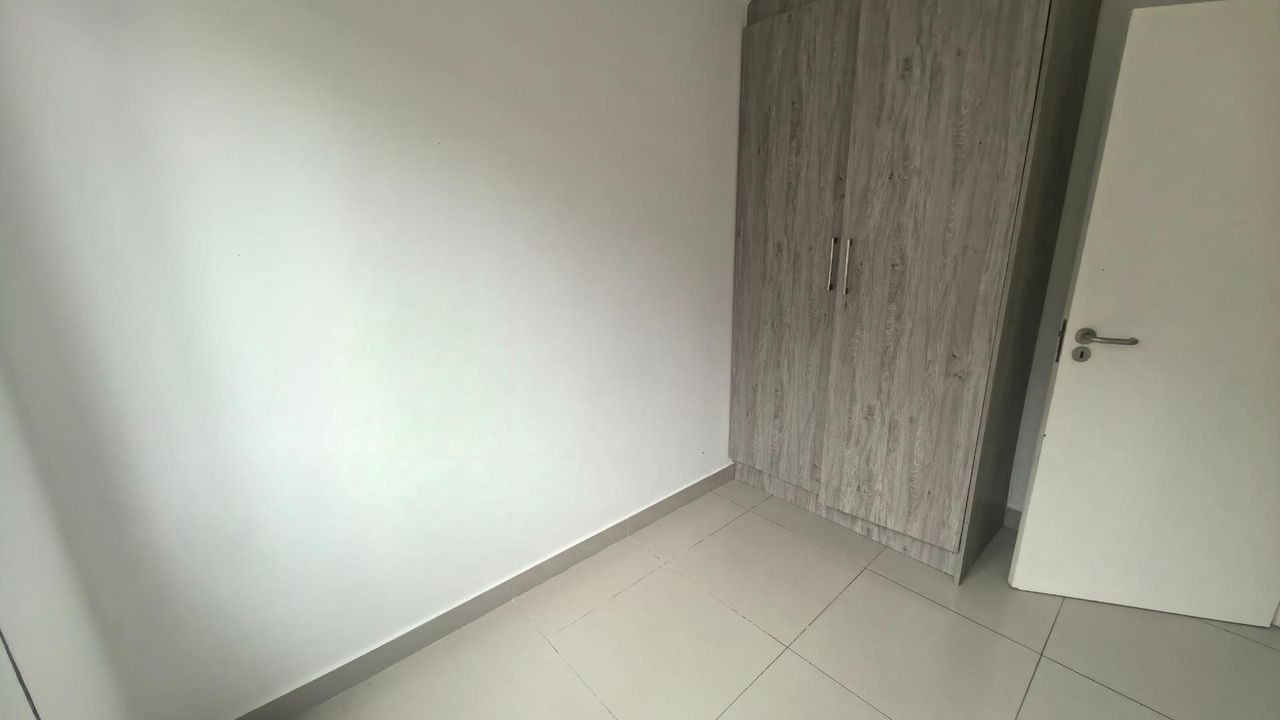 Photo 10 of 15