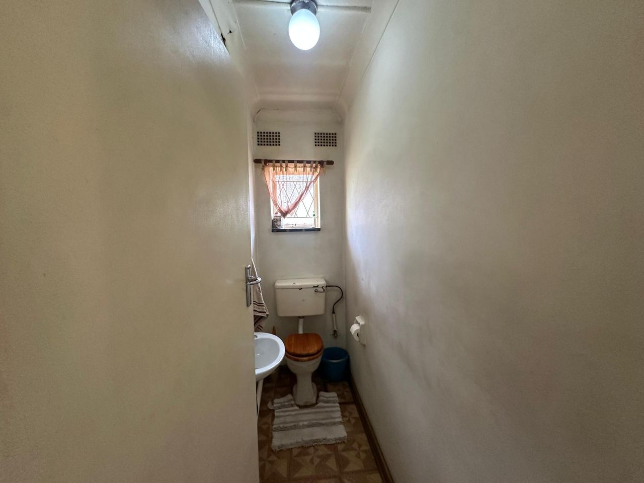Photo 12 of 29