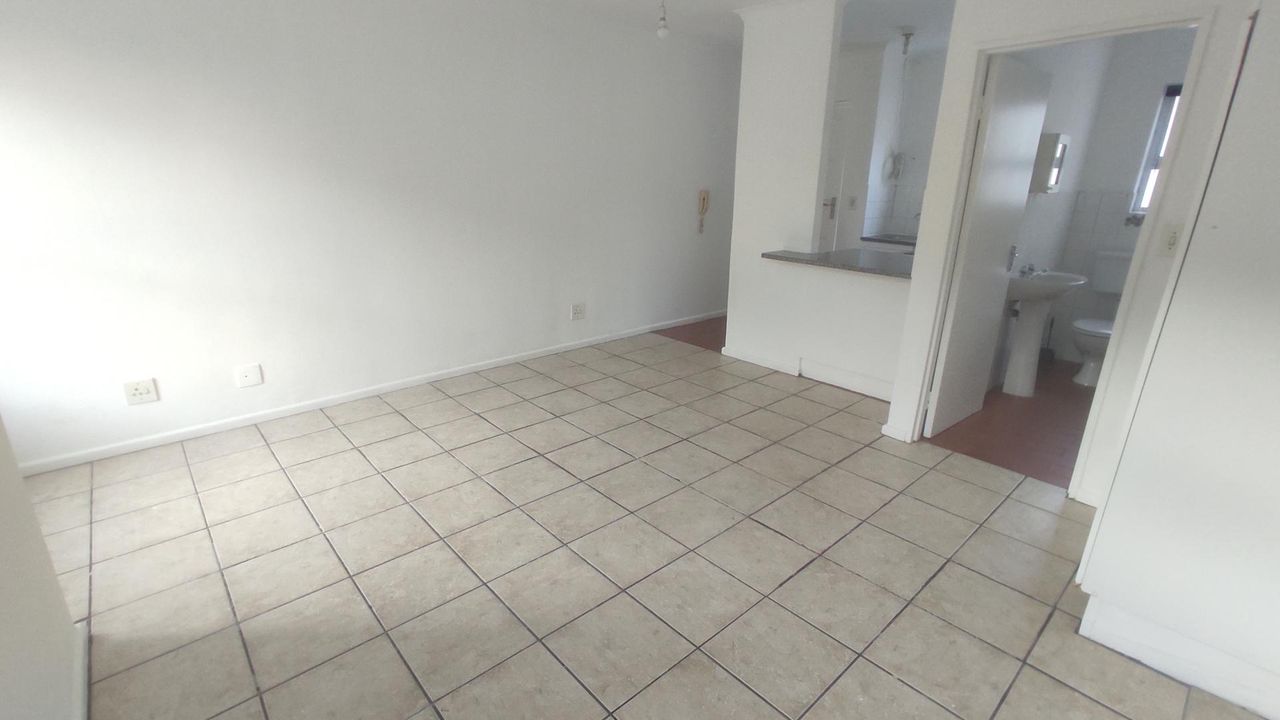 Photo 5 of 12