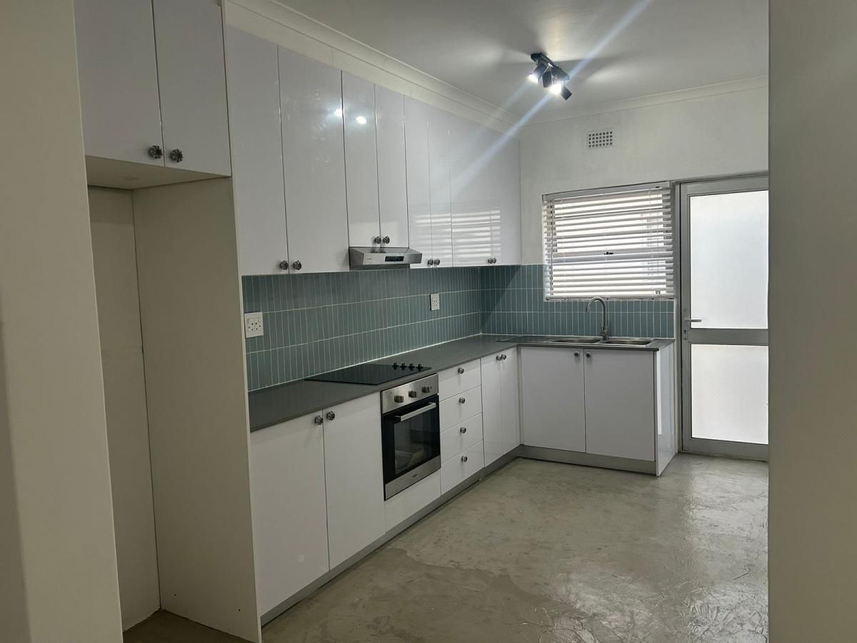 Photo of 1 Bedroom apartment to rent in Claremont Upper, Cape Town