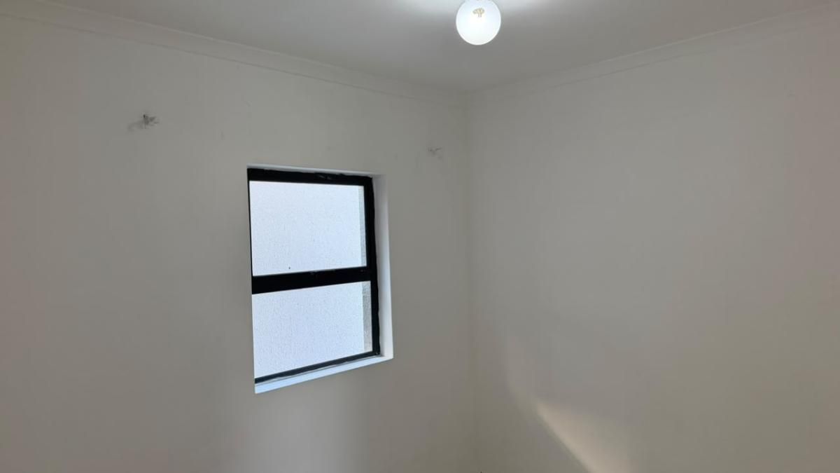 Photo 11 of 20