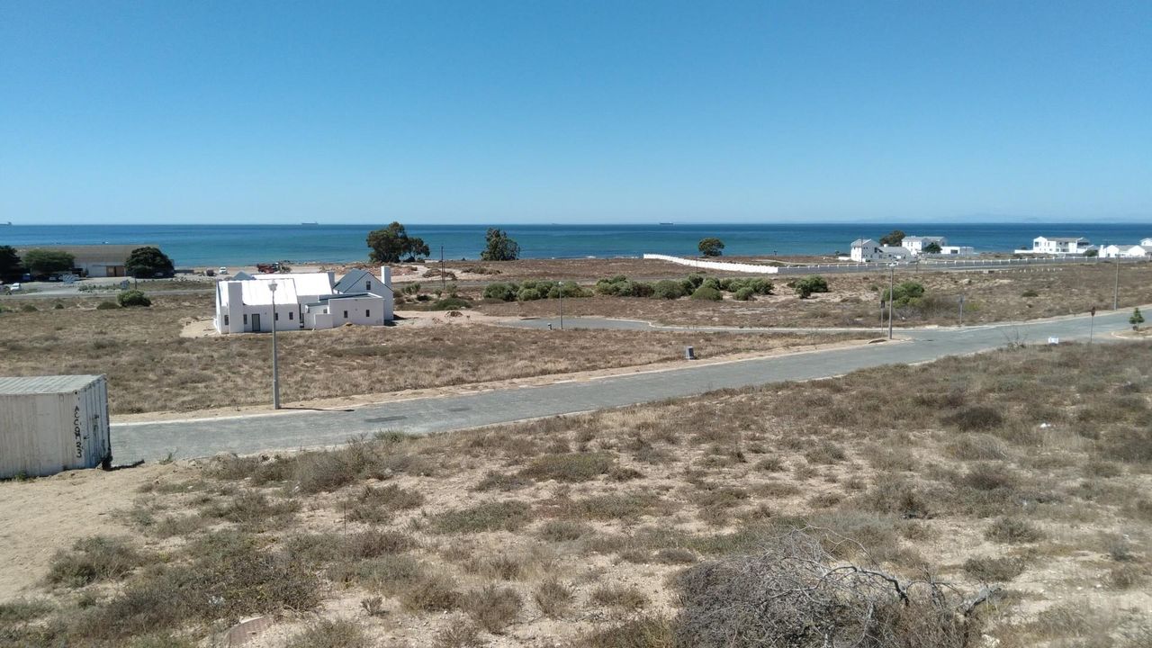 Photo 2 of 12