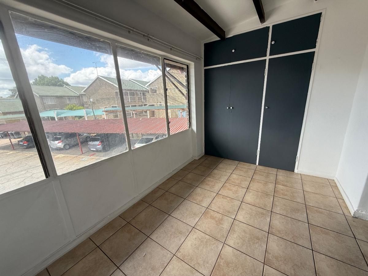 Photo of 1 Bedroom apartment for sale in Mindalore, Krugersdorp