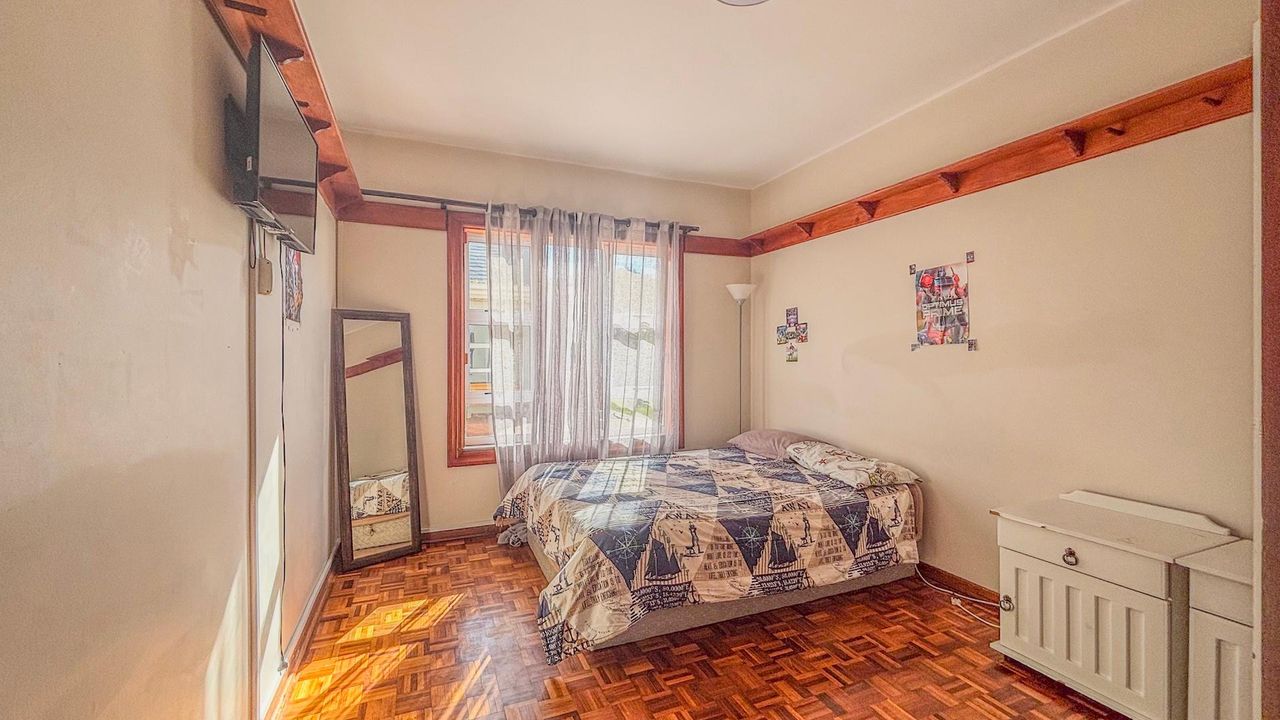 Photo of 3 Bedroom house to rent in Blue Bend, East London