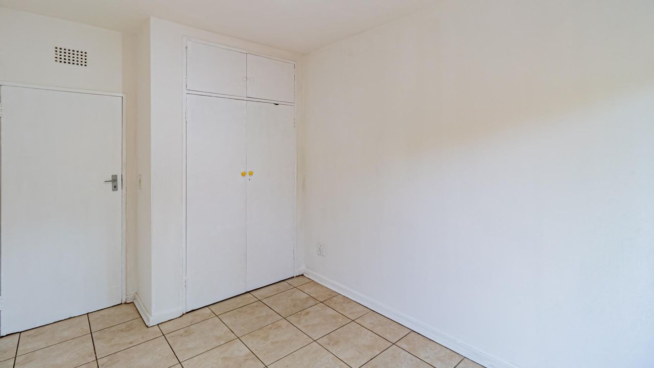 Photo 15 of 26