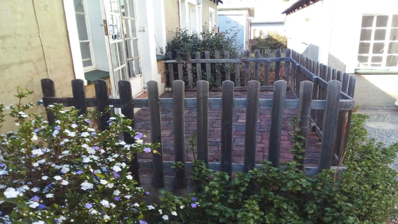 Photo 9 of 11