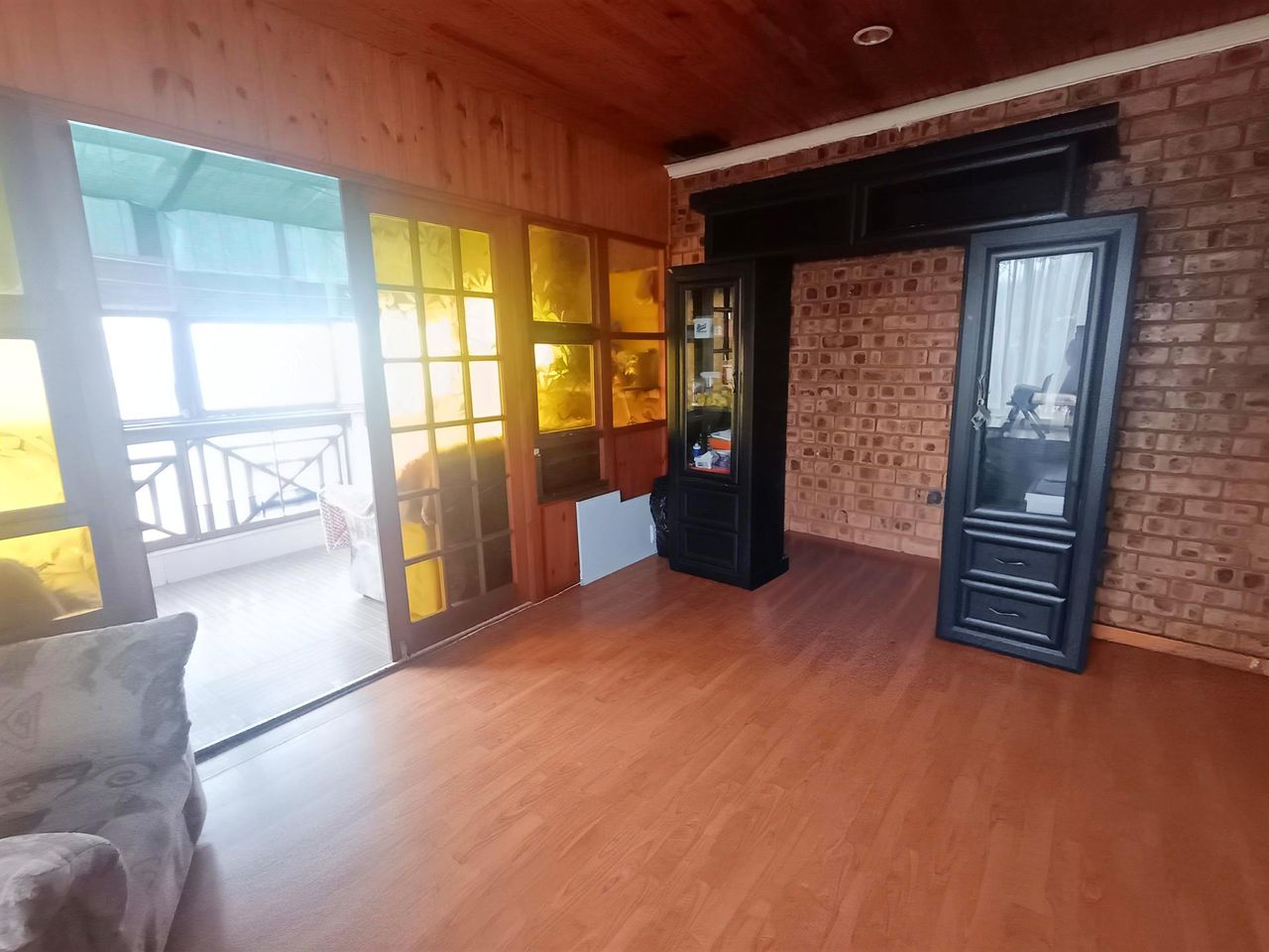Photo 36 of 41