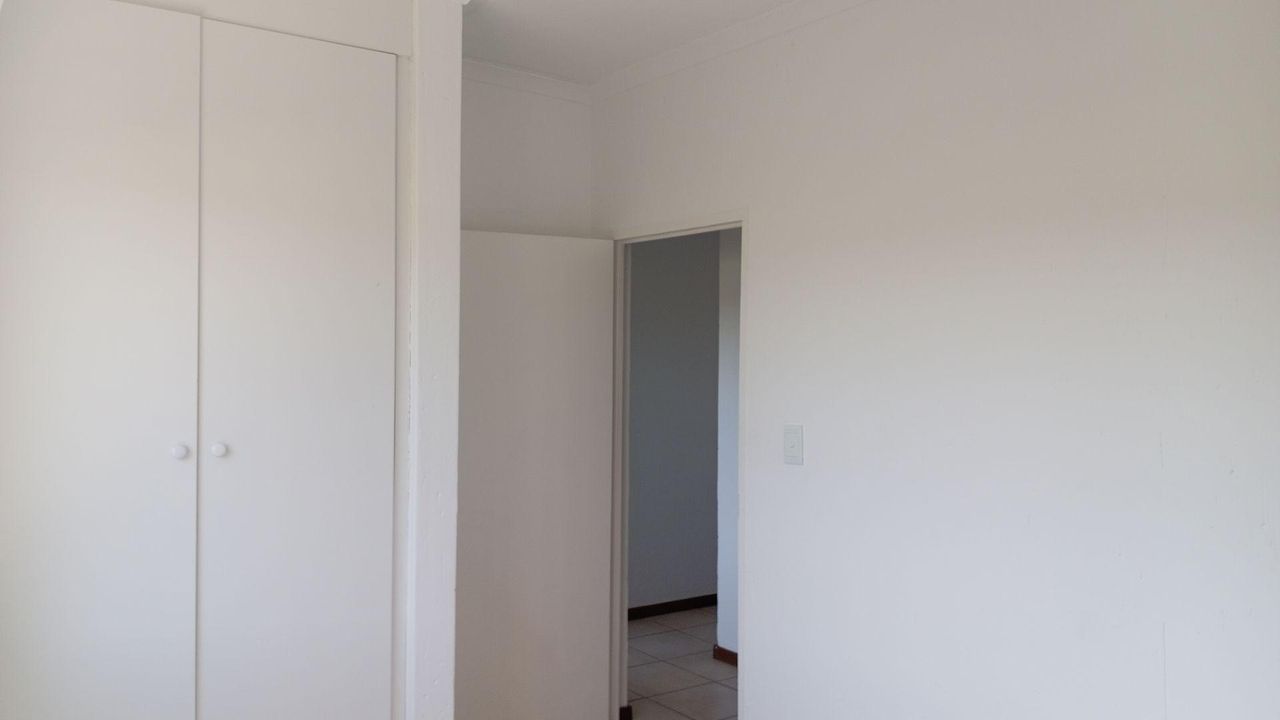 Photo 19 of 26