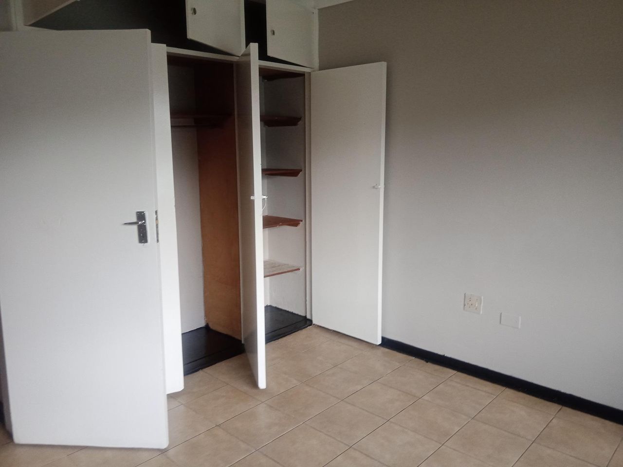Photo 13 of 26