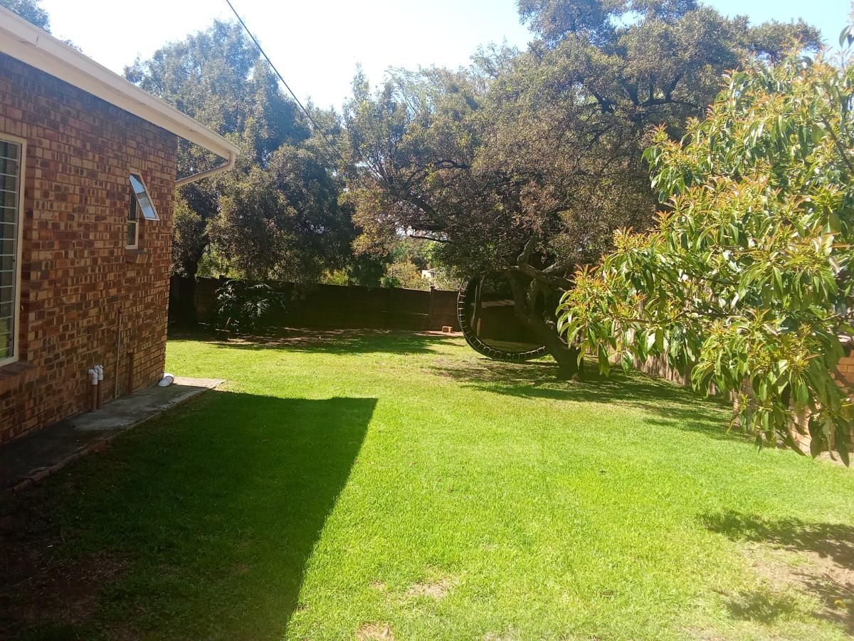 Photo 2 of 25