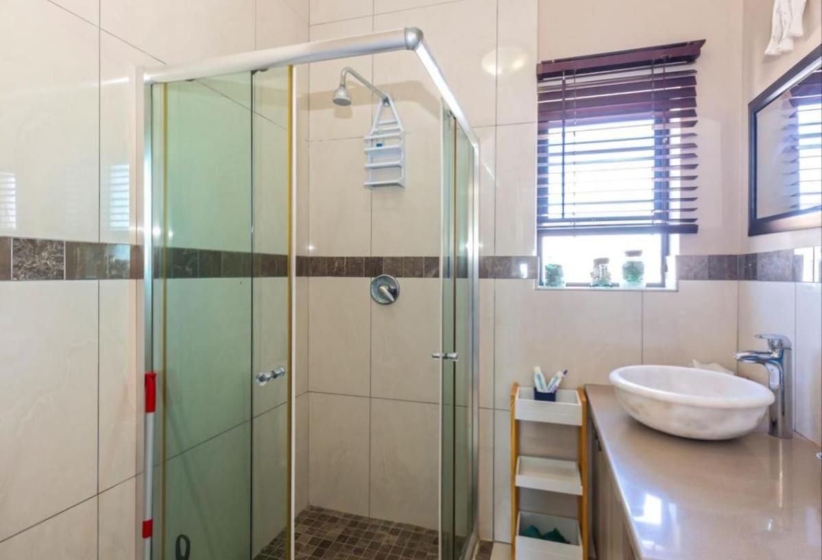 Photo of 5 Bedroom house for sale in Myburgh Park, Langebaan