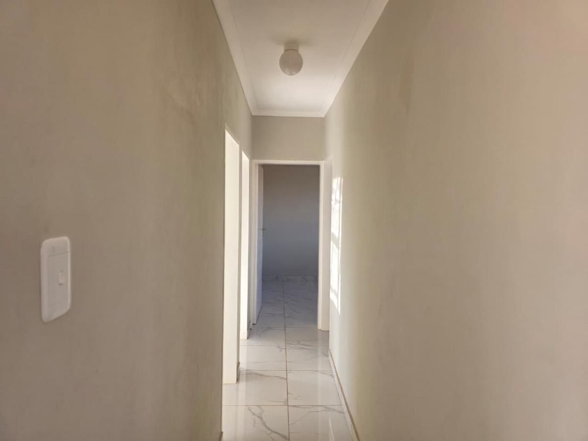 Photo 13 of 15
