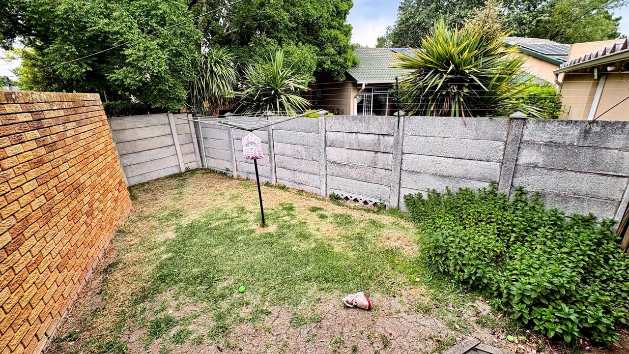 Photo 22 of 22