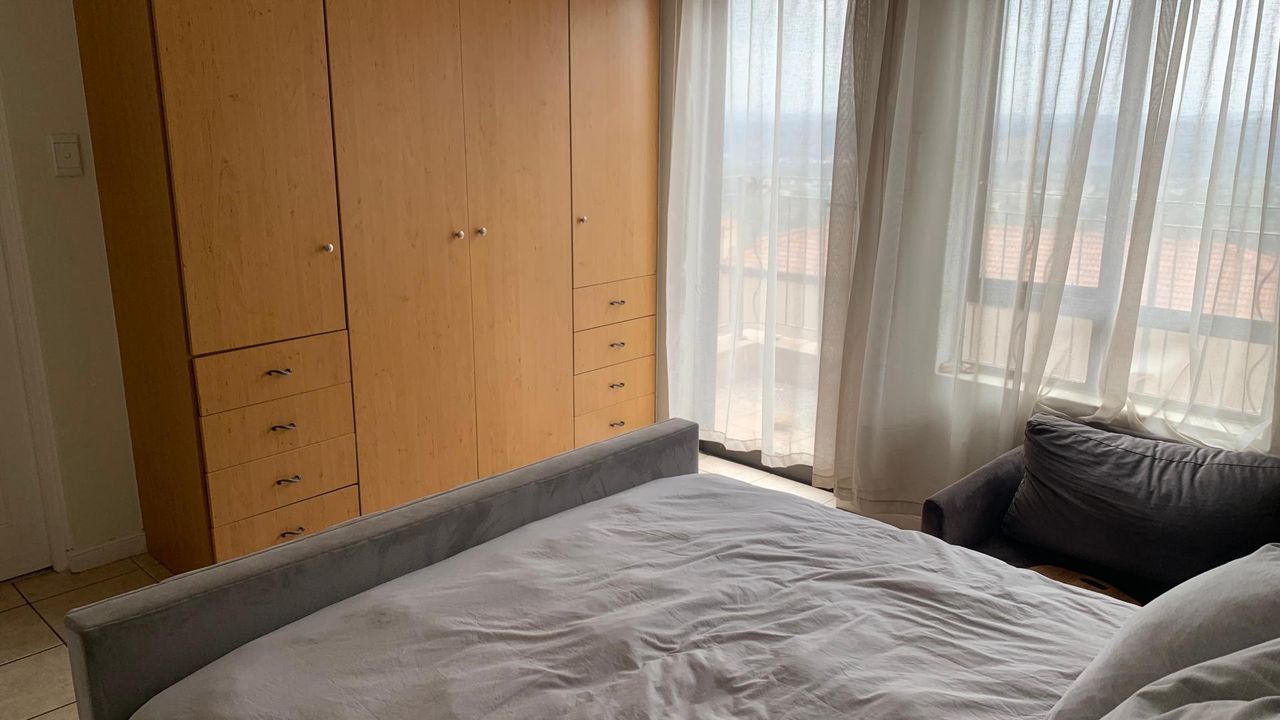 Photo 15 of 21