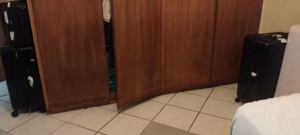 Photo 10 of 17