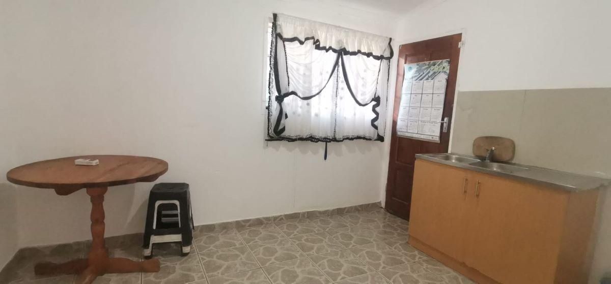 Photo 6 of 20