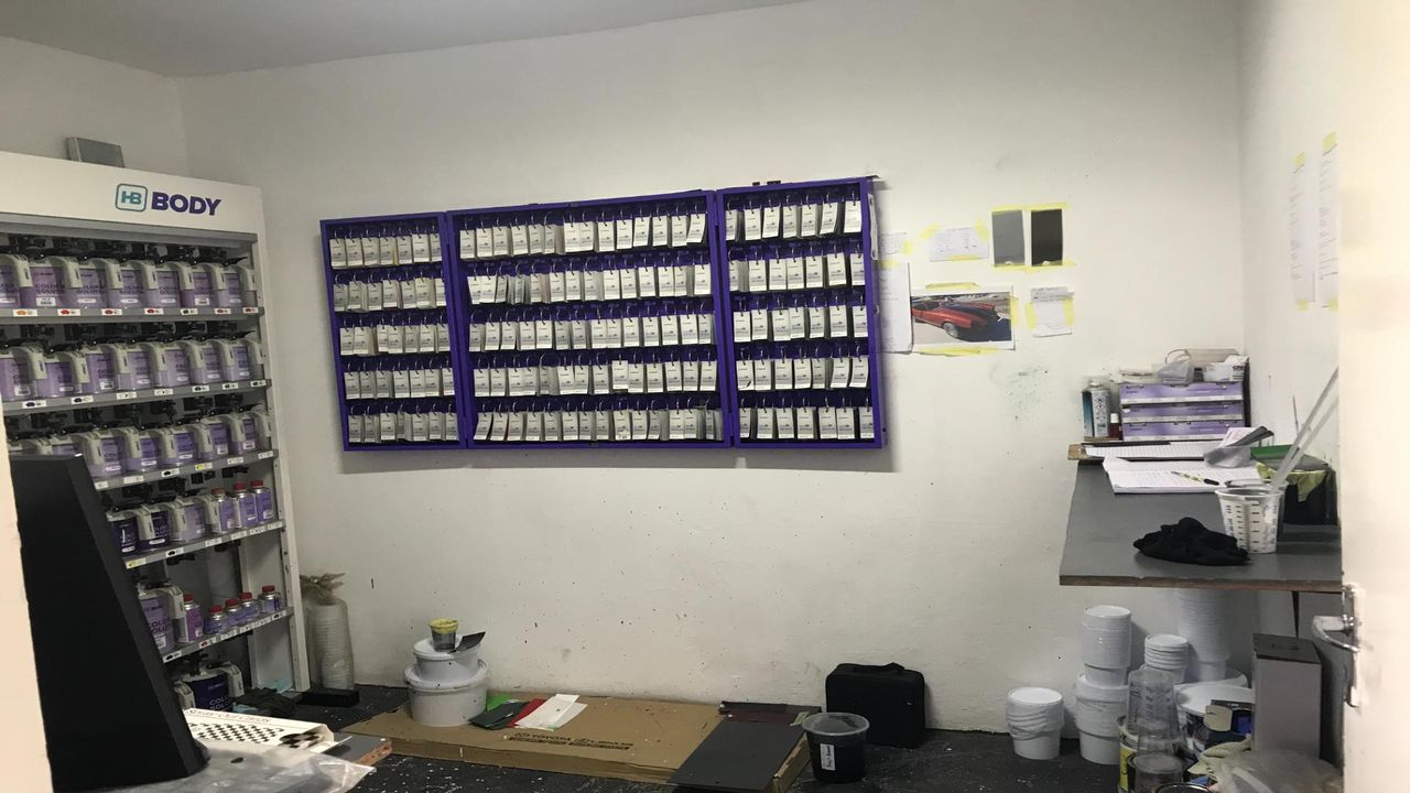 Photo 12 of 14