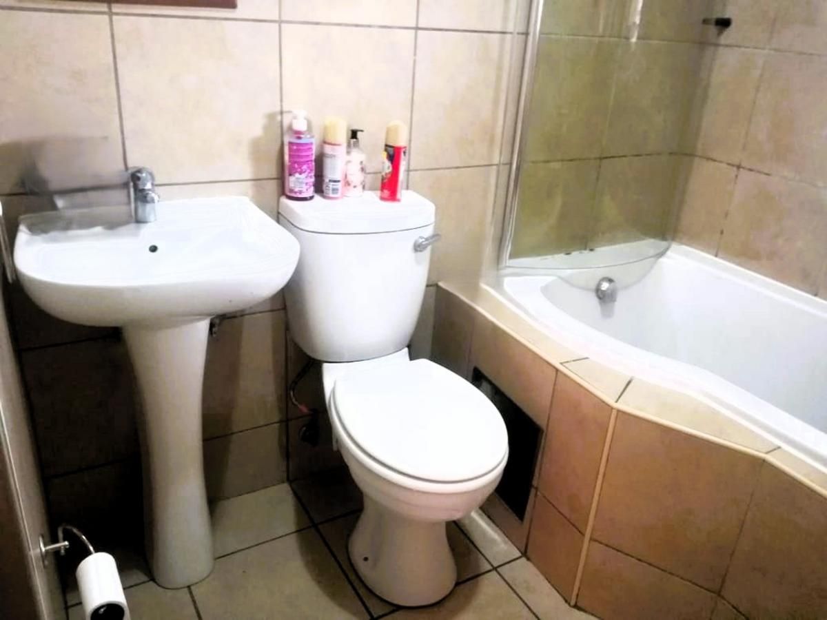 Photo of 2 Bedroom apartment for sale in Kibler Park, Johannesburg