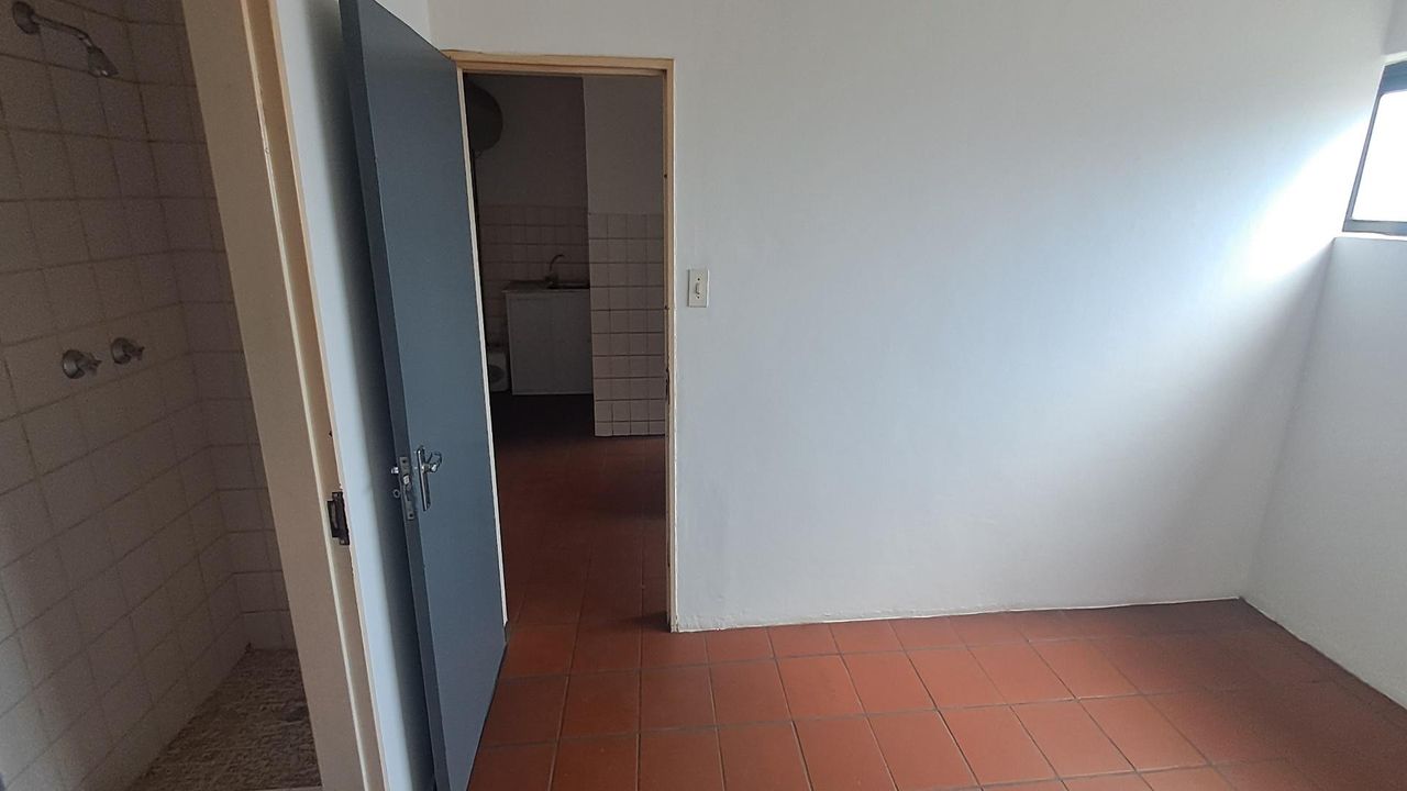 Photo 12 of 22