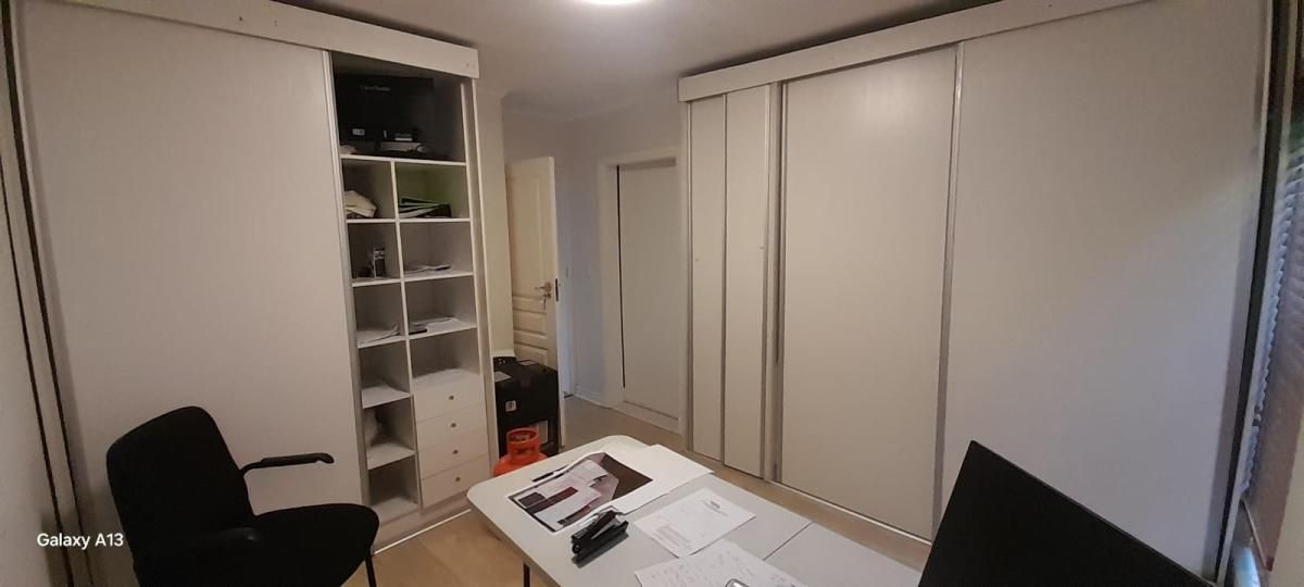 Photo 9 of 14