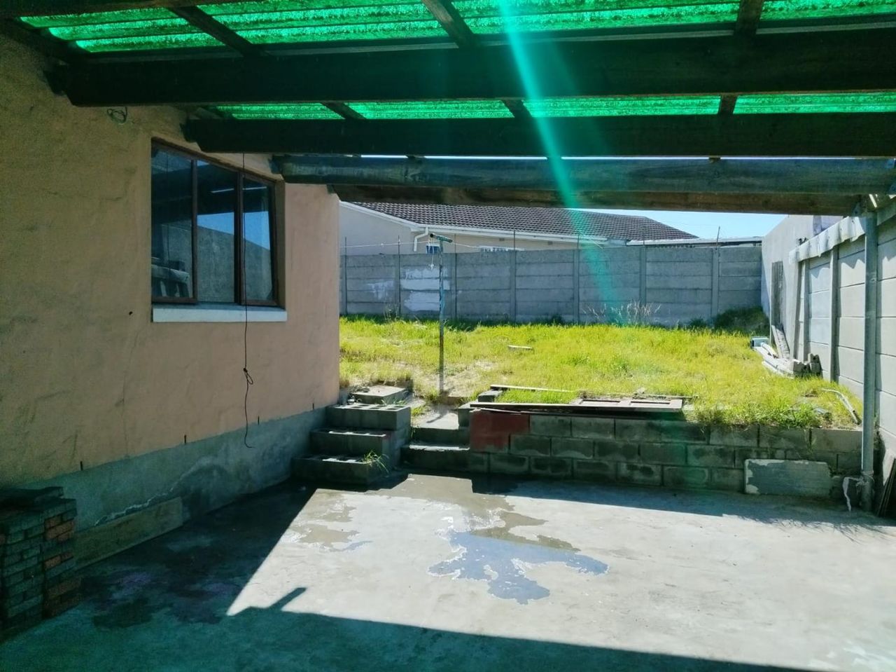 Photo 12 of 18