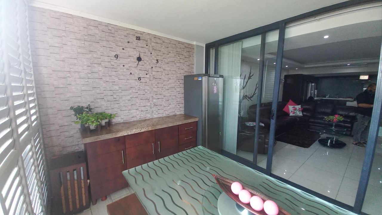 Photo 5 of 26