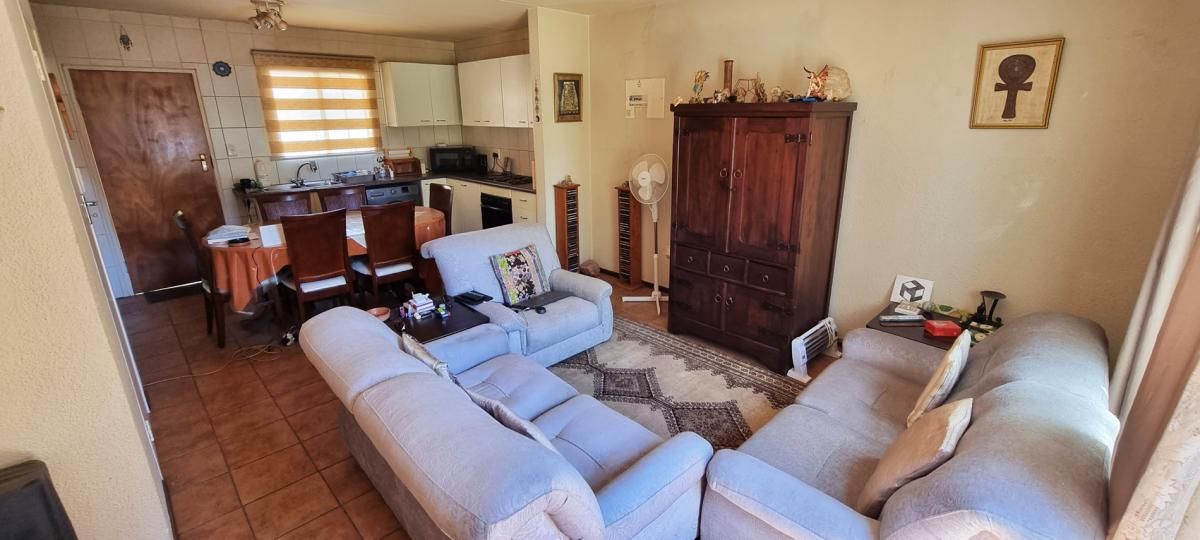 Photo of 2 Bedroom duplex townhouse - sectional to rent in North Riding, Randburg