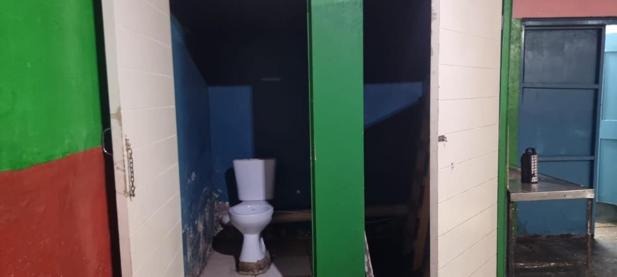 Photo 10 of 13