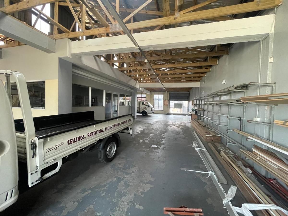 Photo of Warehouse to let in Umbilo, Durban