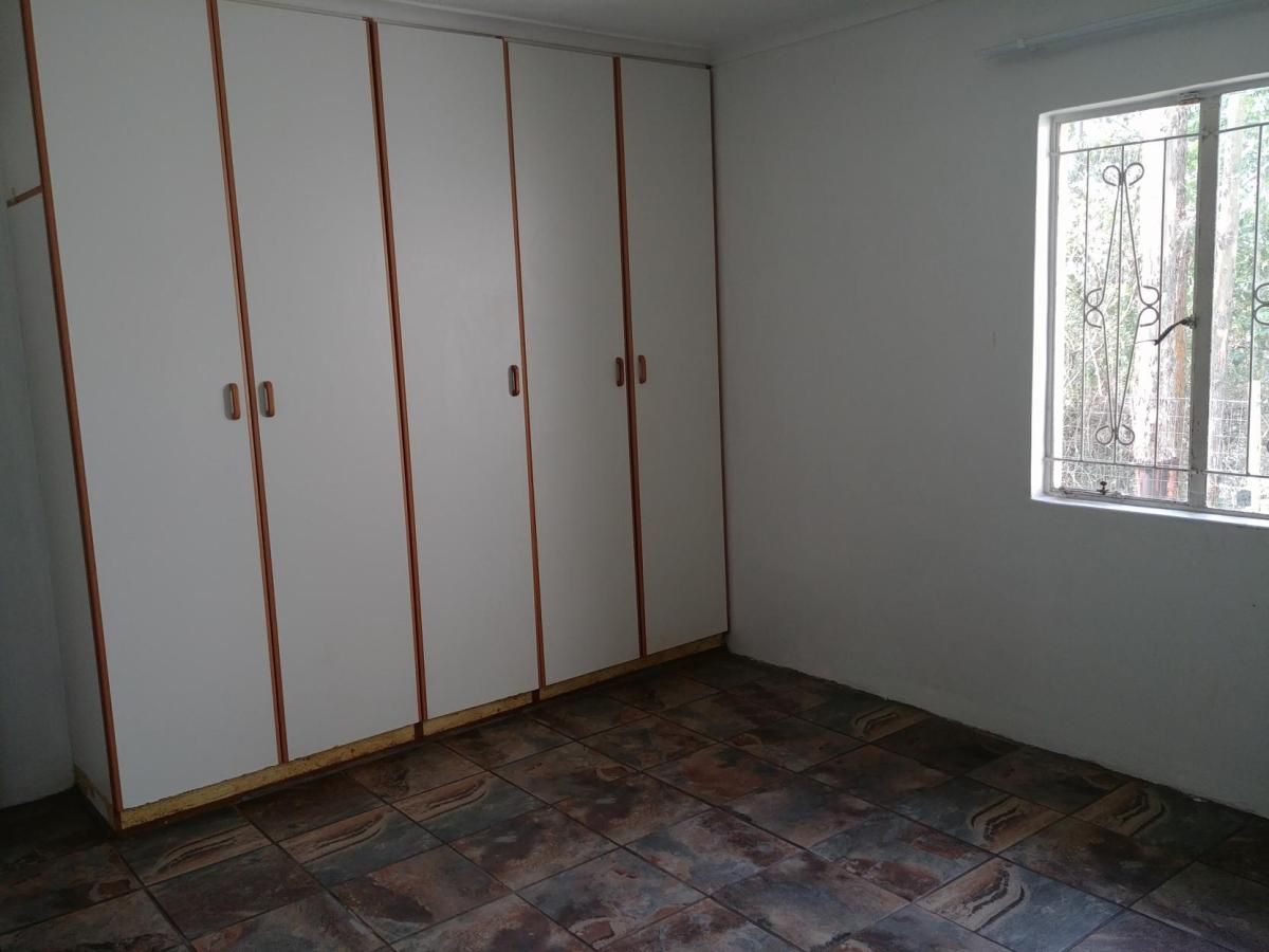 Photo 8 of 14