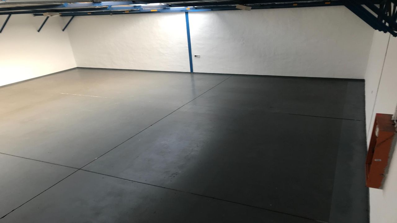 Photo 17 of 19