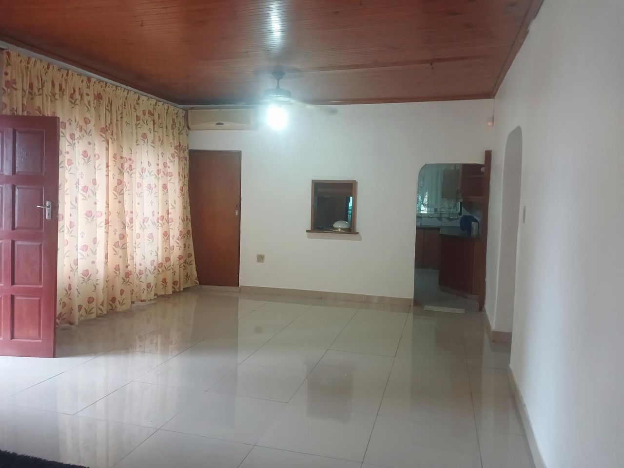 Photo 10 of 24