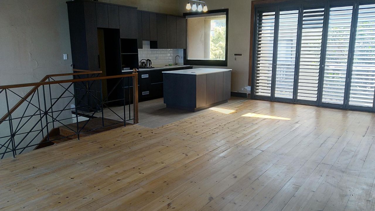 Photo 15 of 19