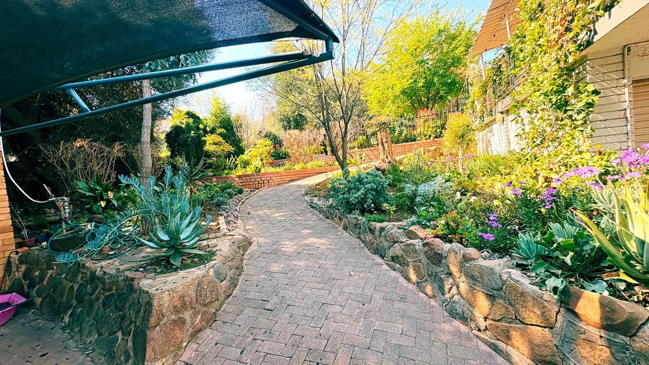 Photo of 5 Bedroom house for sale in Dan Pienaar, Bloemfontein