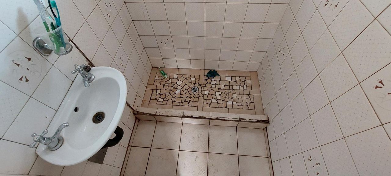 Photo 10 of 19
