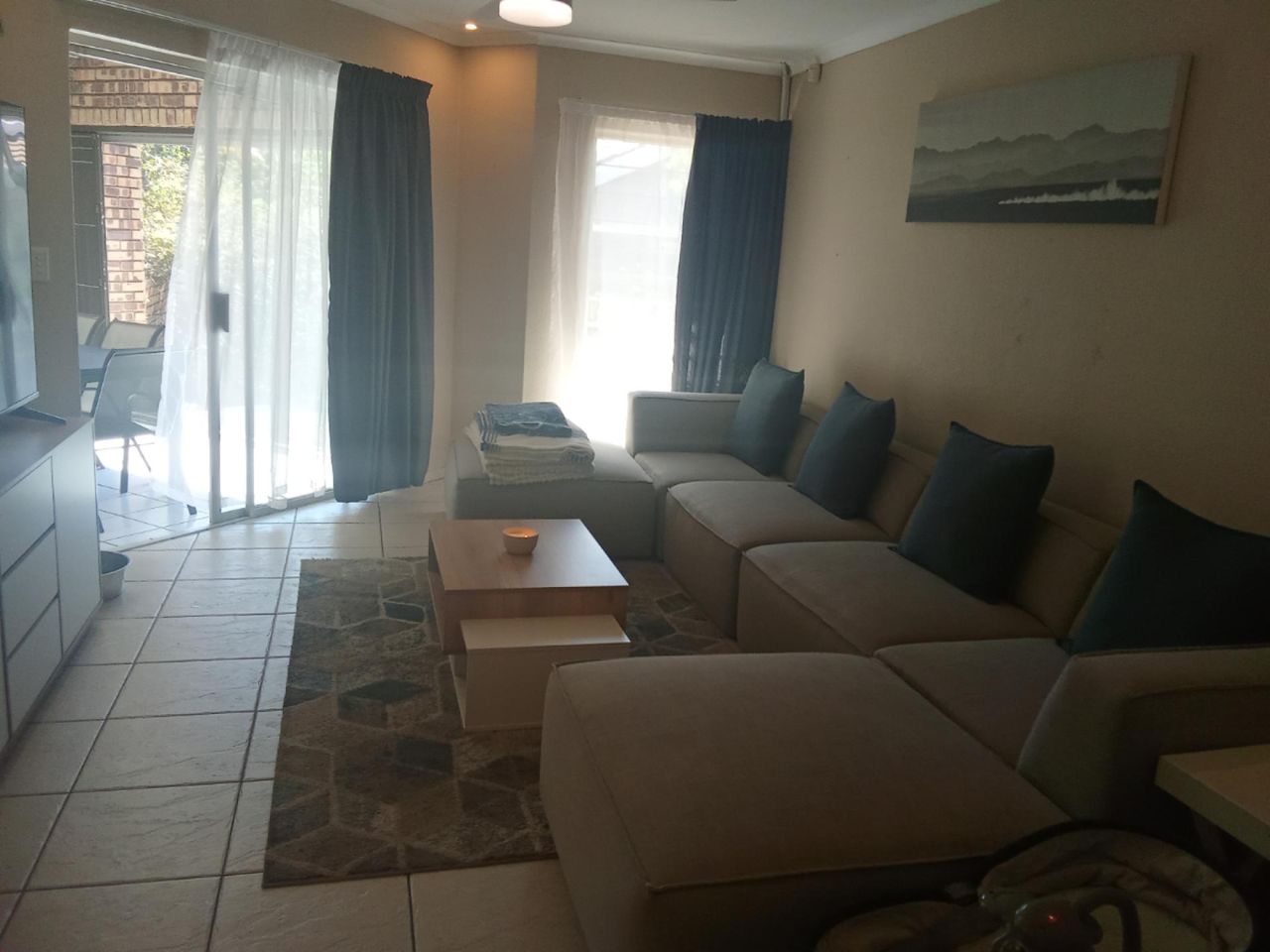 Photo 6 of 25