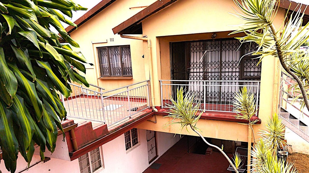 Photo 19 of 20