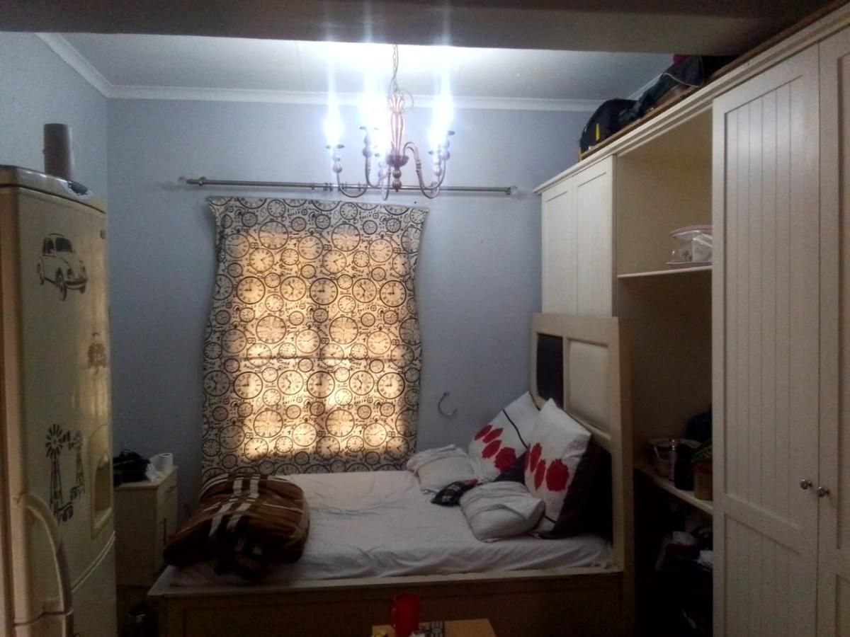 Photo 8 of 20