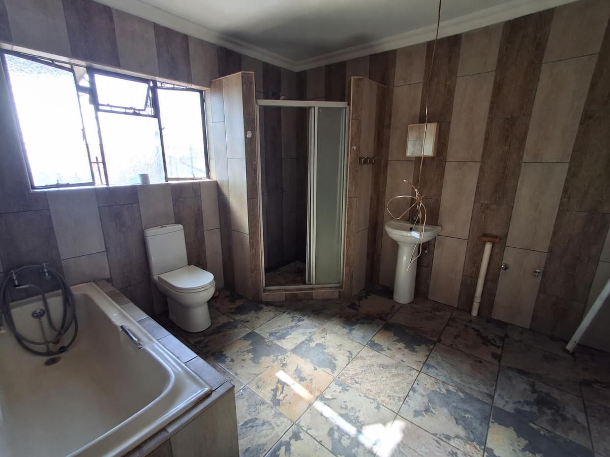 Photo of 3 Bedroom flat to rent in Nelsonia, Meyerton