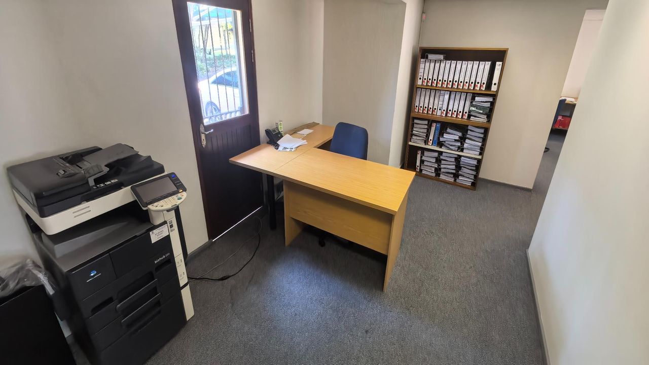 Photo 15 of 26