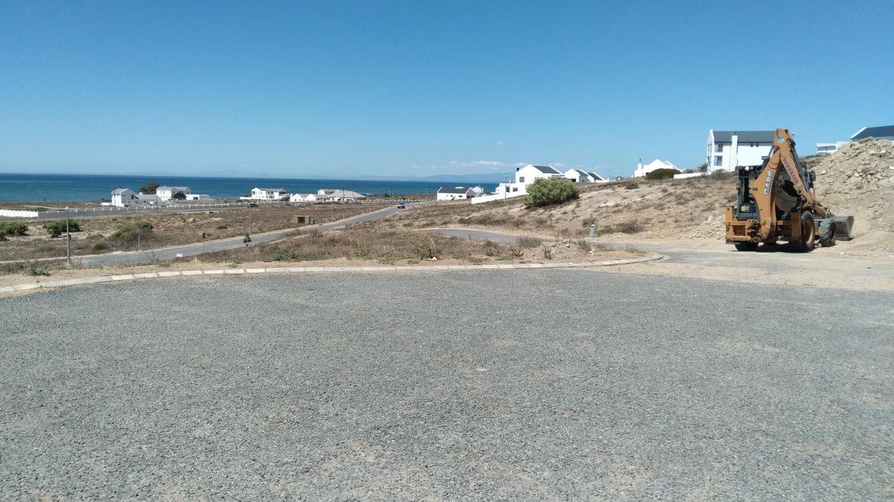 Photo 8 of 12