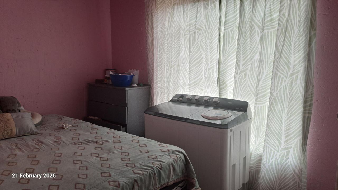 Photo 11 of 15