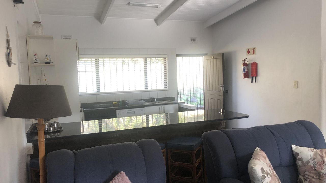 Photo 6 of 22