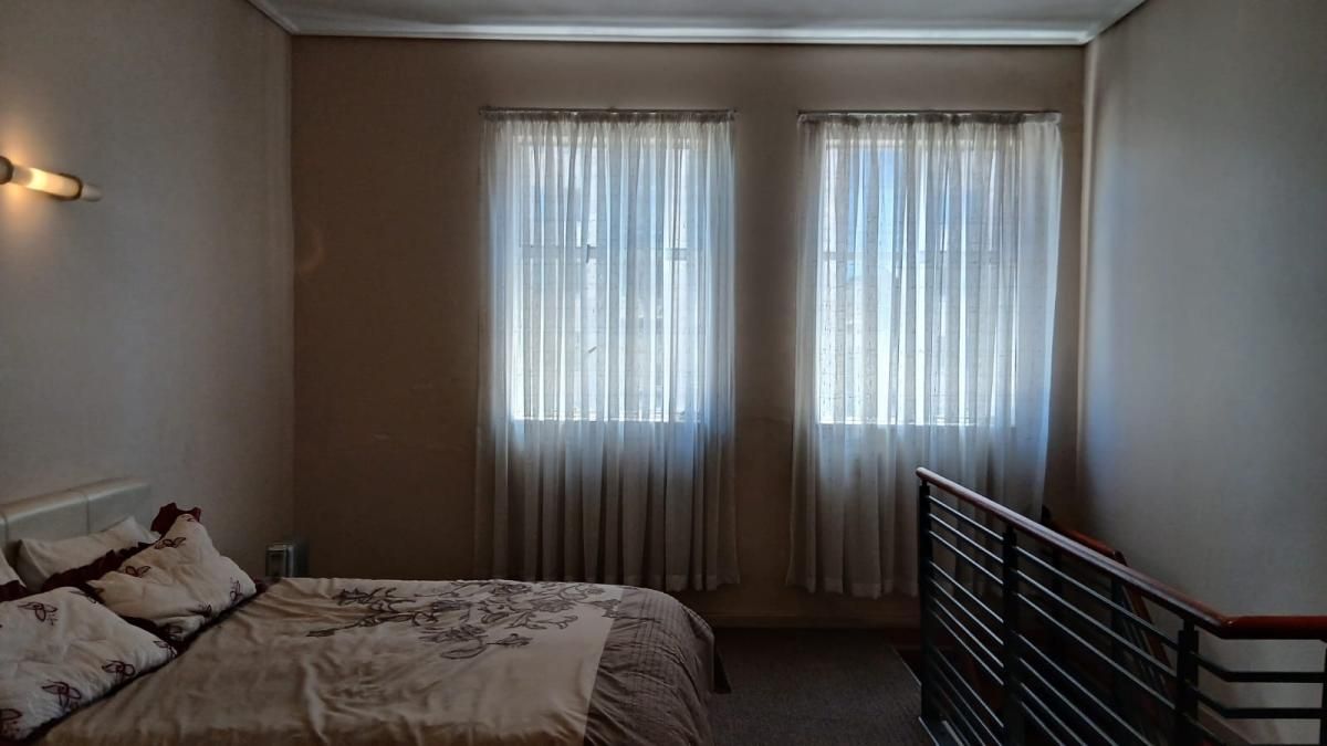 Photo 26 of 44