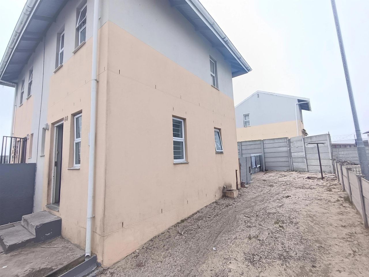 Photo 3 of 20