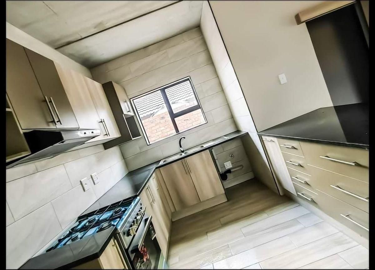 Photo of 2 Bedroom apartment to rent in Secunda