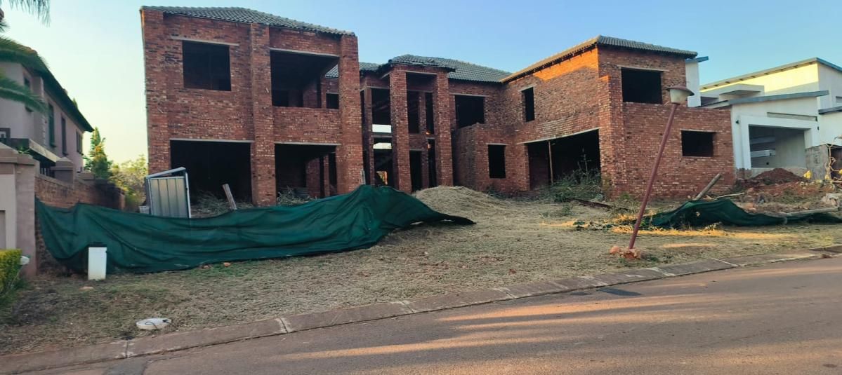 Photo of 6 Bedroom house for sale in Magaliesberg Country Estate, Akasia