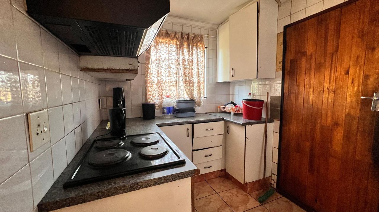 Photo of 2 Bedroom house for sale in Lotus Gardens, Pretoria