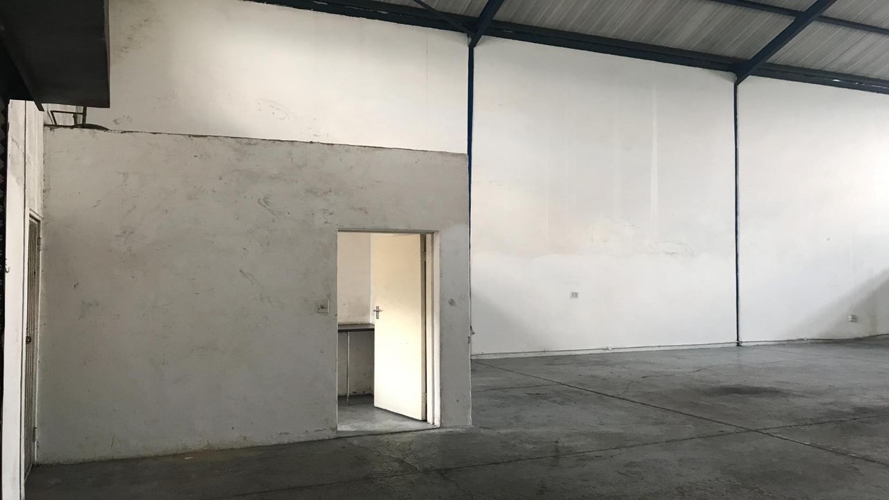 Photo 3 of 15