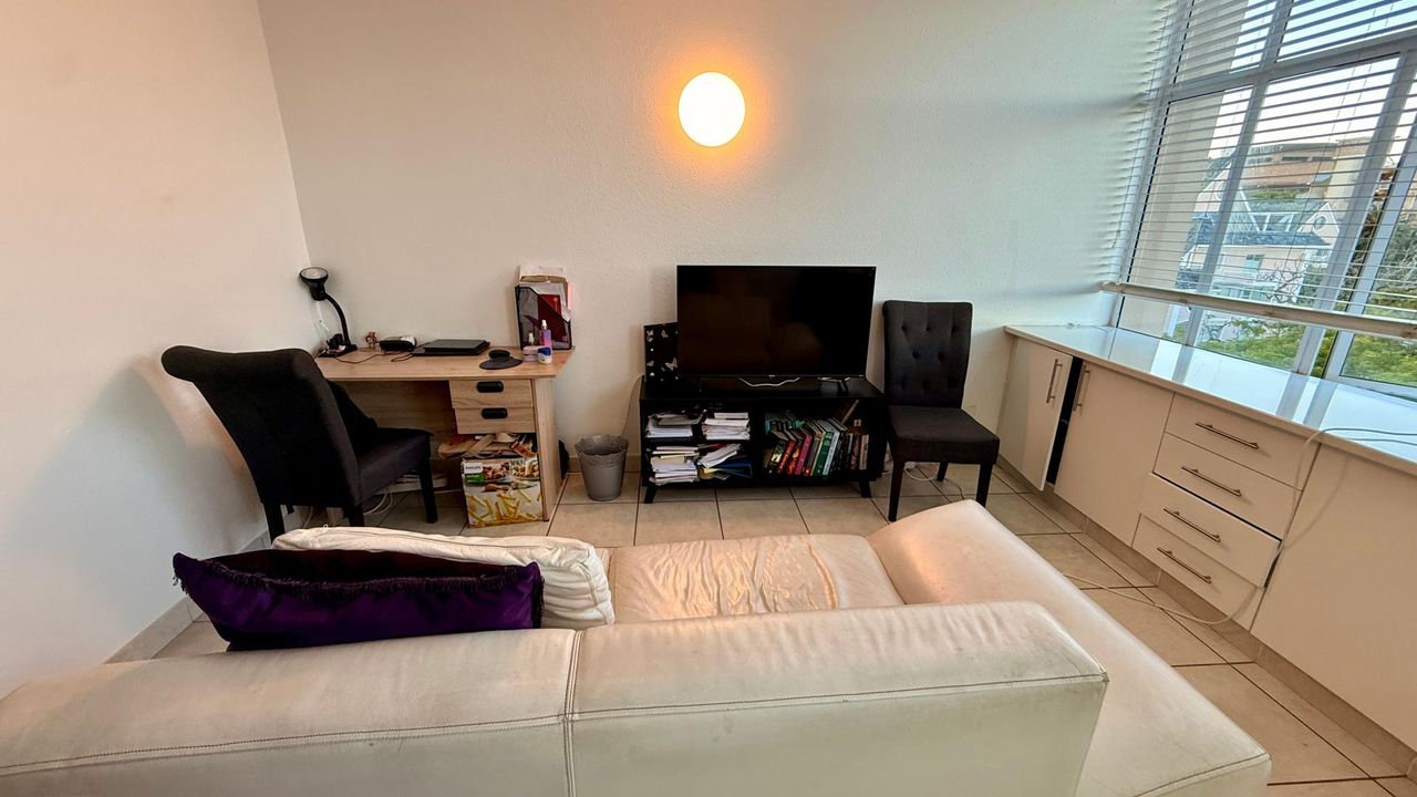 Photo 3 of 22
